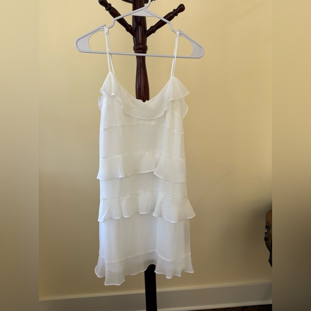 NWT White Lulu’s Ruffled Dress